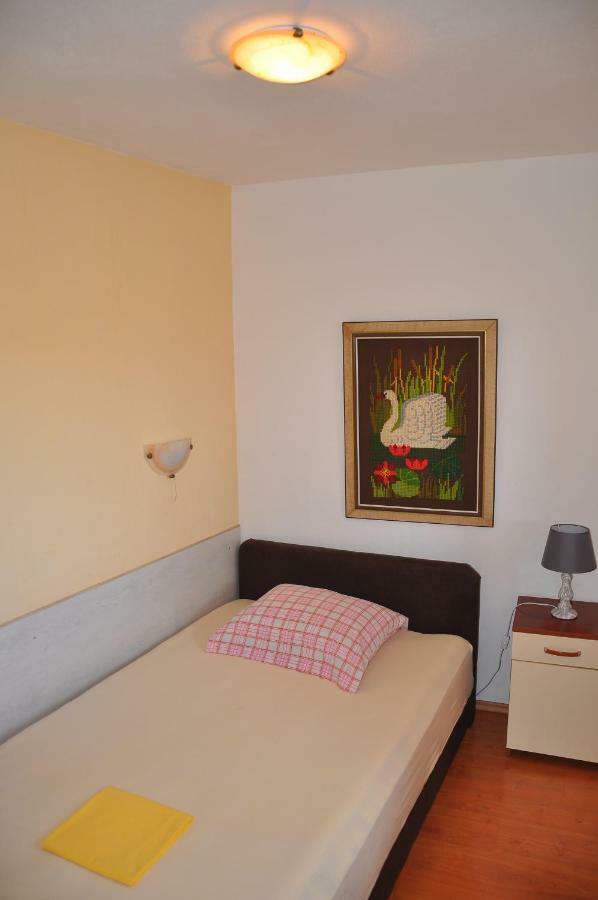 Apartments Villa Annika Slatine Extérieur photo