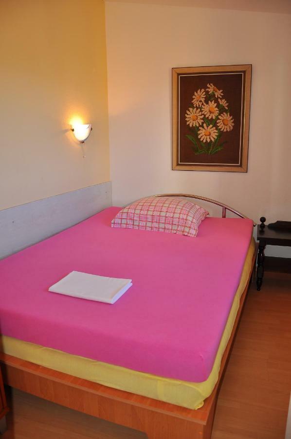 Apartments Villa Annika Slatine Extérieur photo