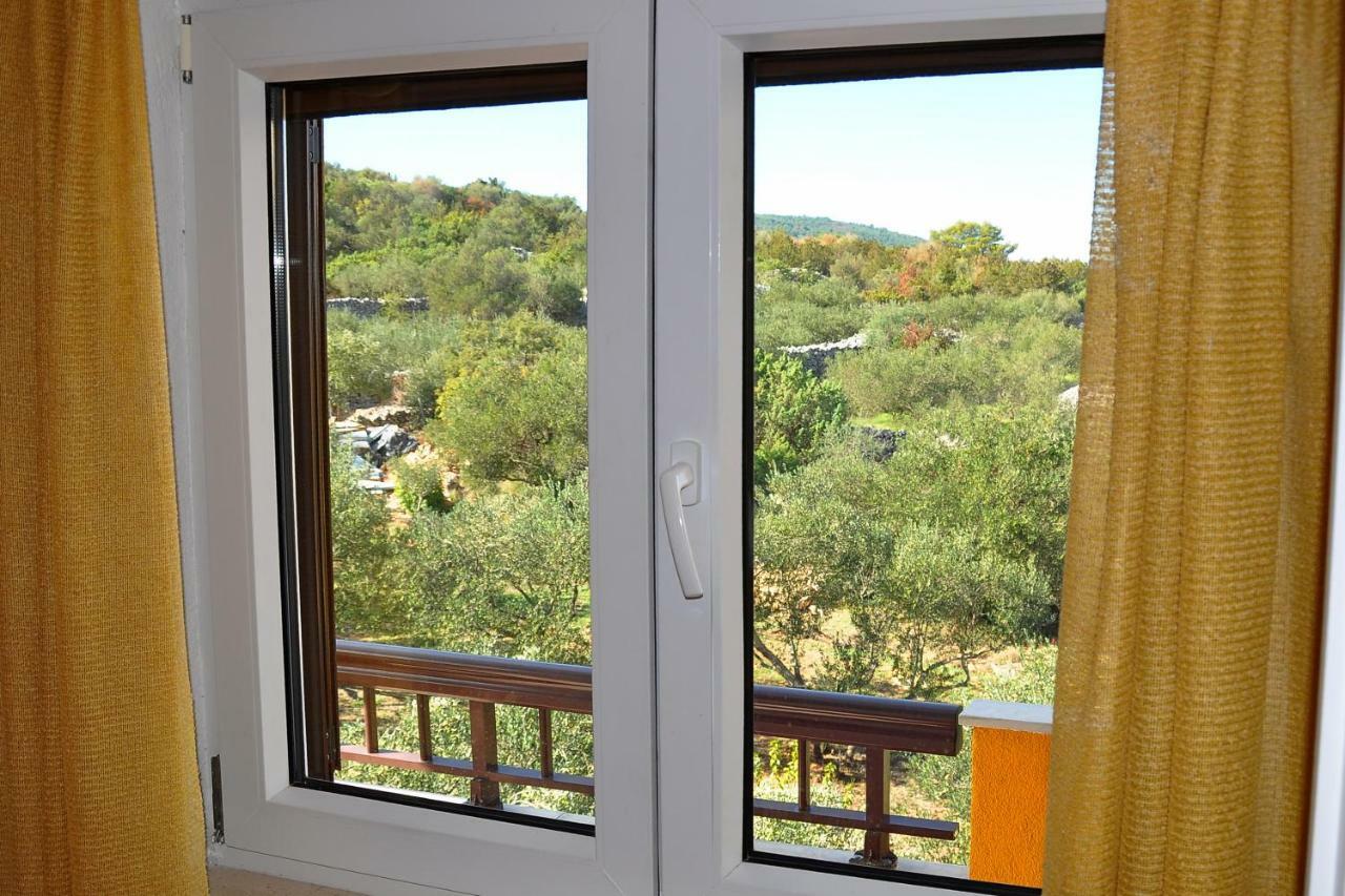 Apartments Villa Annika Slatine Extérieur photo